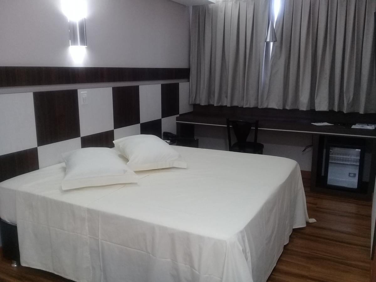 Hotel Maestro Villa Do Lago Toledo エクステリア 写真