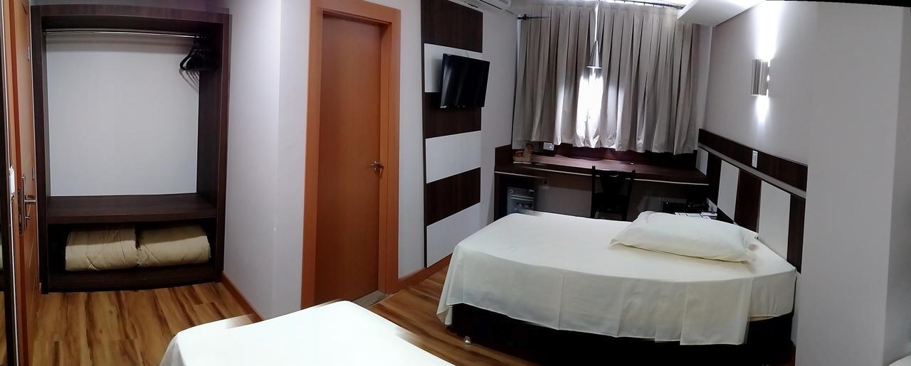 Hotel Maestro Villa Do Lago Toledo エクステリア 写真